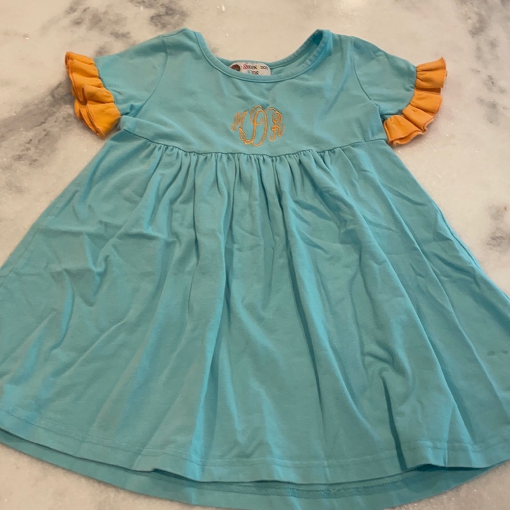 Smockadot Kids monogrammed ‘mDr’ dress size 2T